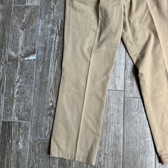 Cremieux Chino Pants Mens 35x32 Pleated Tan Casual Cotton Work Preppy - Picture 2 of 13